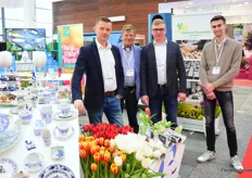 At the Haakman Flowerbulbs fair all visitors could see real Dutch products. From left to right: Dirk Jan Haakman, Dick Haakman, Aleksandr Haakman and Stijn Meijer.